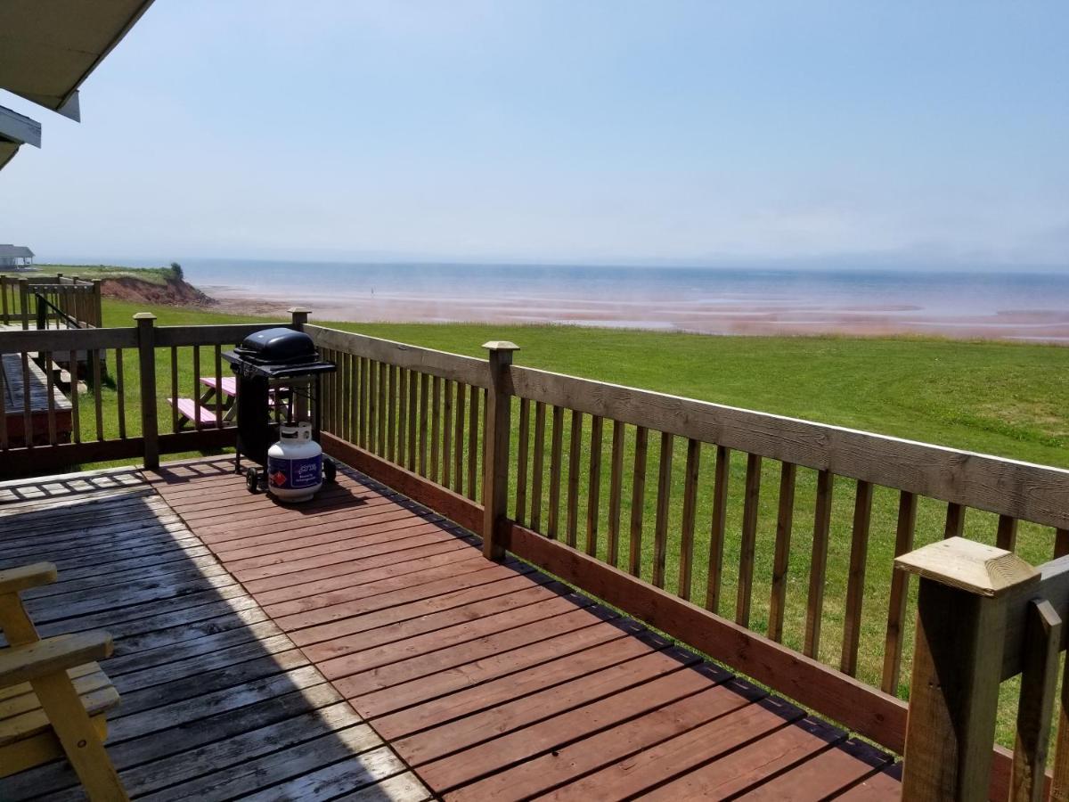 Blue Spruces Cottages Hampton Екстер'єр фото